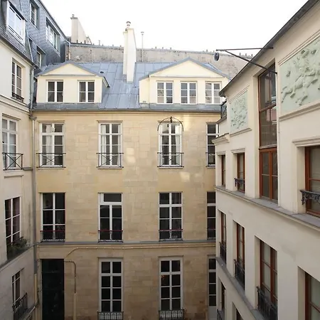 Apartment Notre-dame View Paris